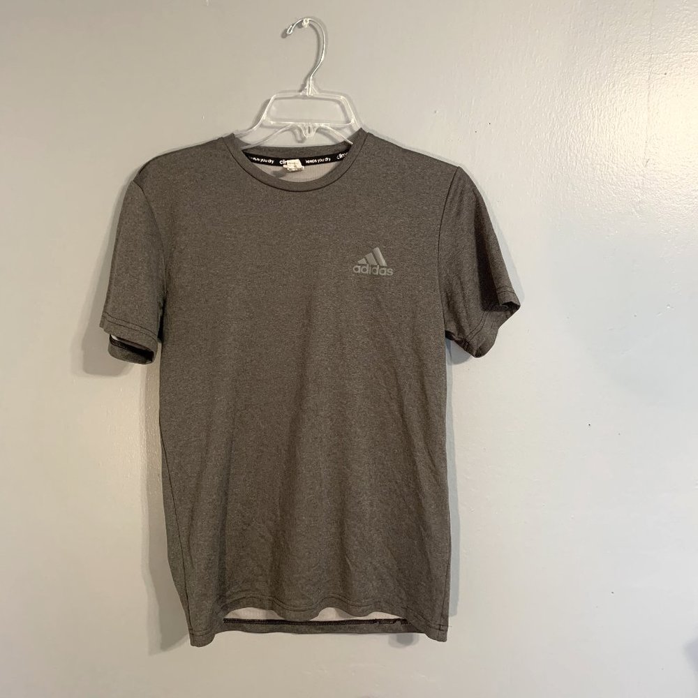 Mens Adidas T shirt
